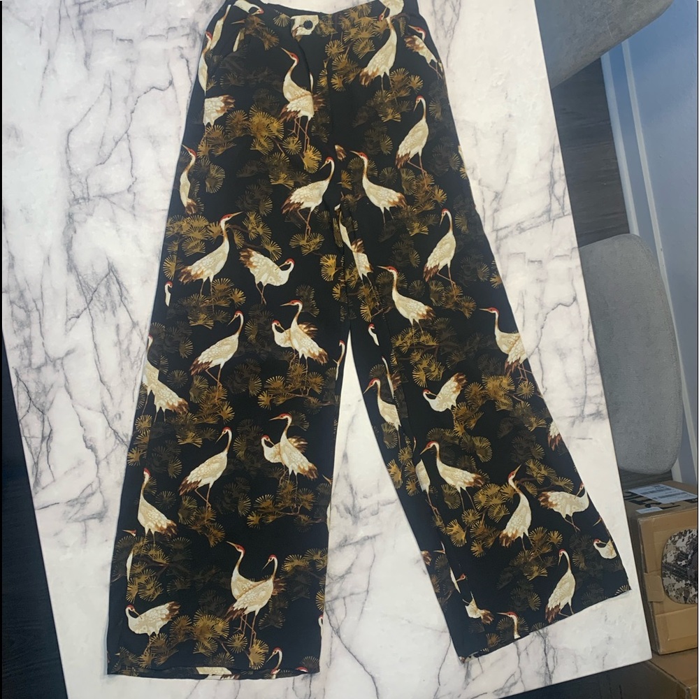 Wide leg pants